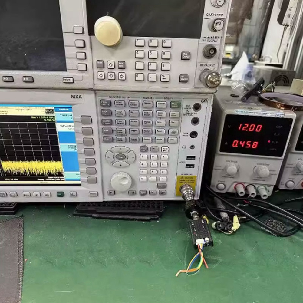 AS96-1.2G 2W VTX 8CH 2000Mw FP - Rc Transmitter 评论和价格